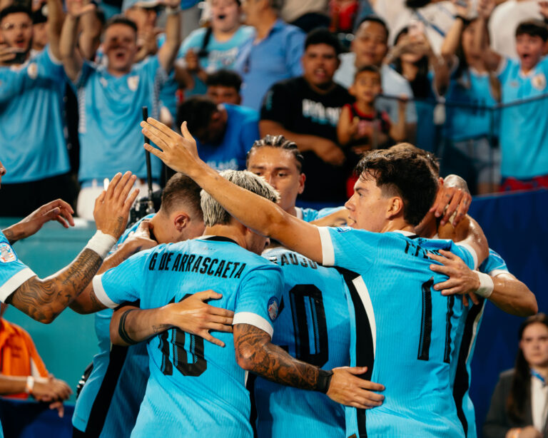 Uruguay Triumphs Over Panama 3-1 in Copa Clash